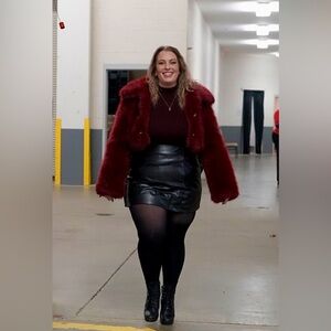 Meet your Posher, Jena